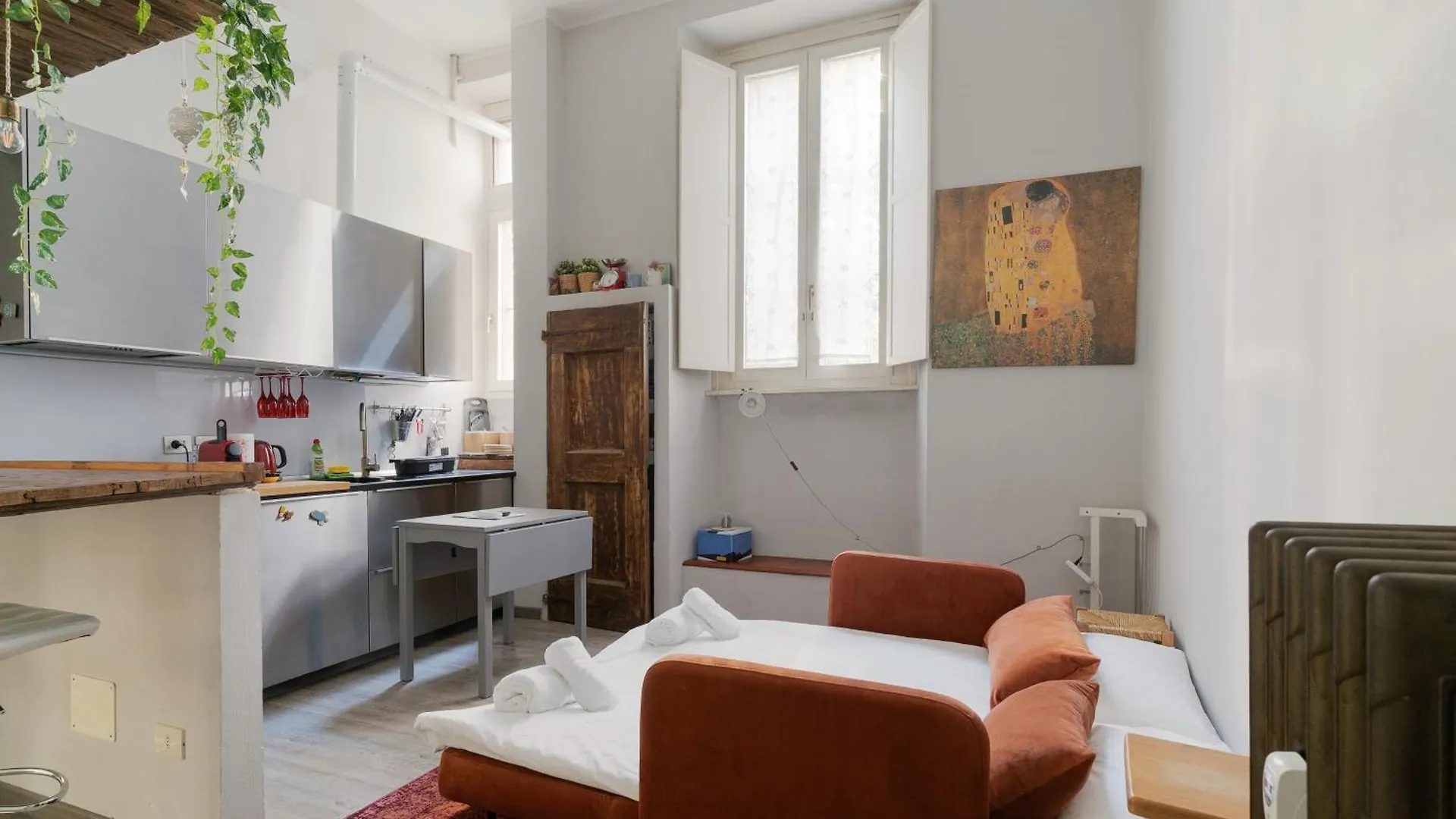 Appartamento Isola - Garibaldi - Ampio Bilocale Moderno Milano 0*,  Italia
